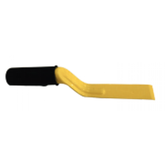 C231 Khurpa with Steel Handle (PVC Grip) 13.3 X 2.5cm (5.25” X 1")